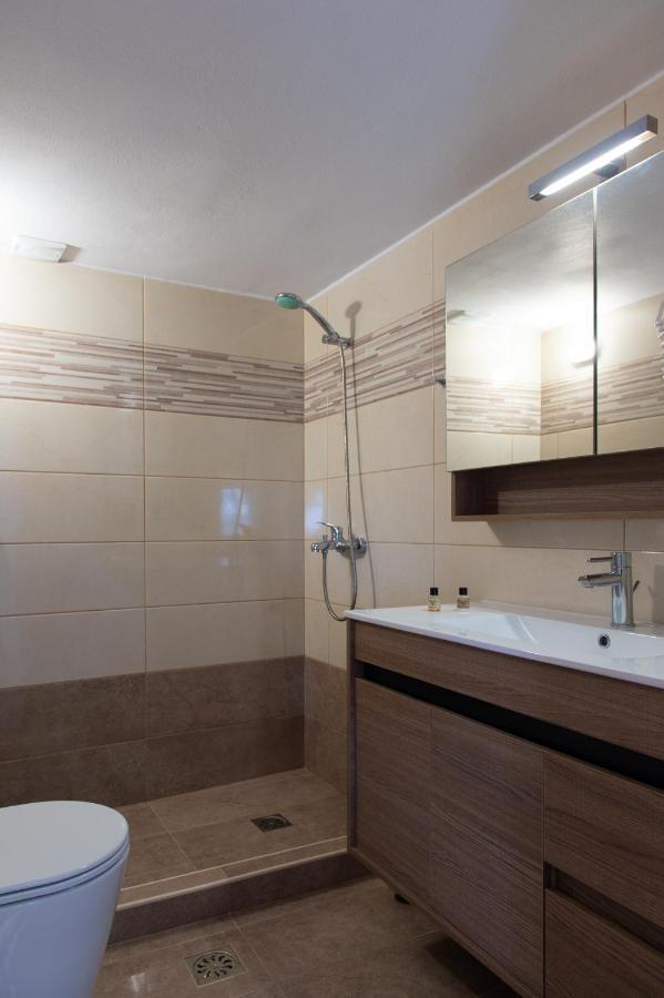 Aphrodite Holiday Home Artemonas エクステリア 写真