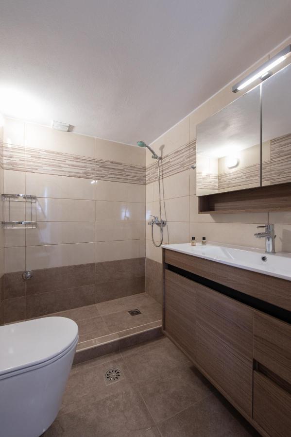 Aphrodite Holiday Home Artemonas エクステリア 写真