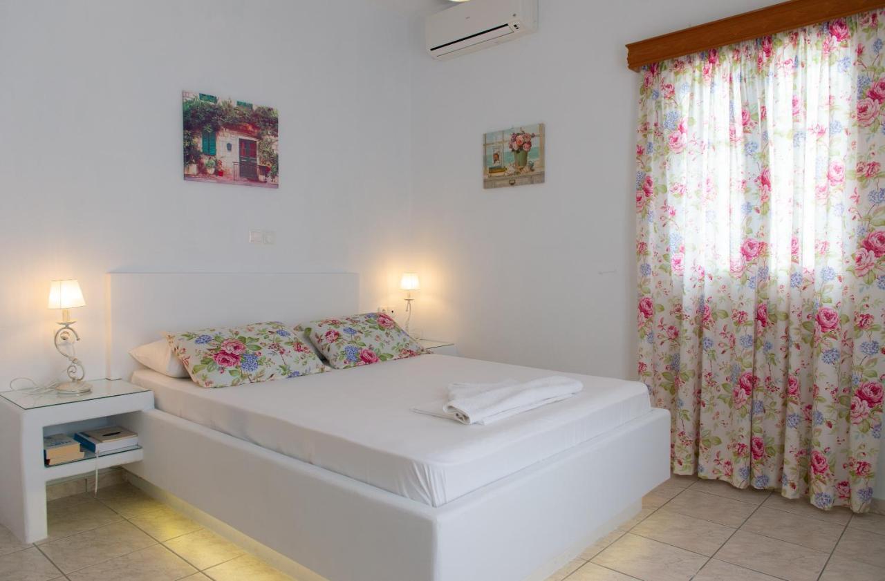 Aphrodite Holiday Home Artemonas エクステリア 写真