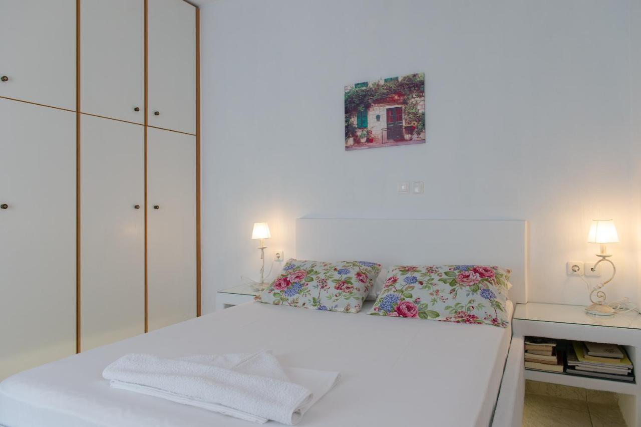 Aphrodite Holiday Home Artemonas エクステリア 写真